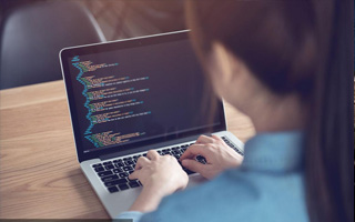 拉萨 api php源码,下载的php源码怎么运行呢？